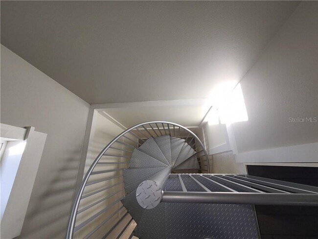 Building Photo - 4970 Marina Palms Dr