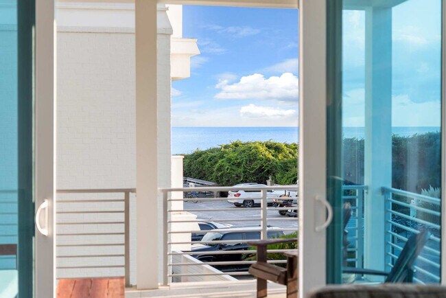 Building Photo - 26 Sea Walk Cir