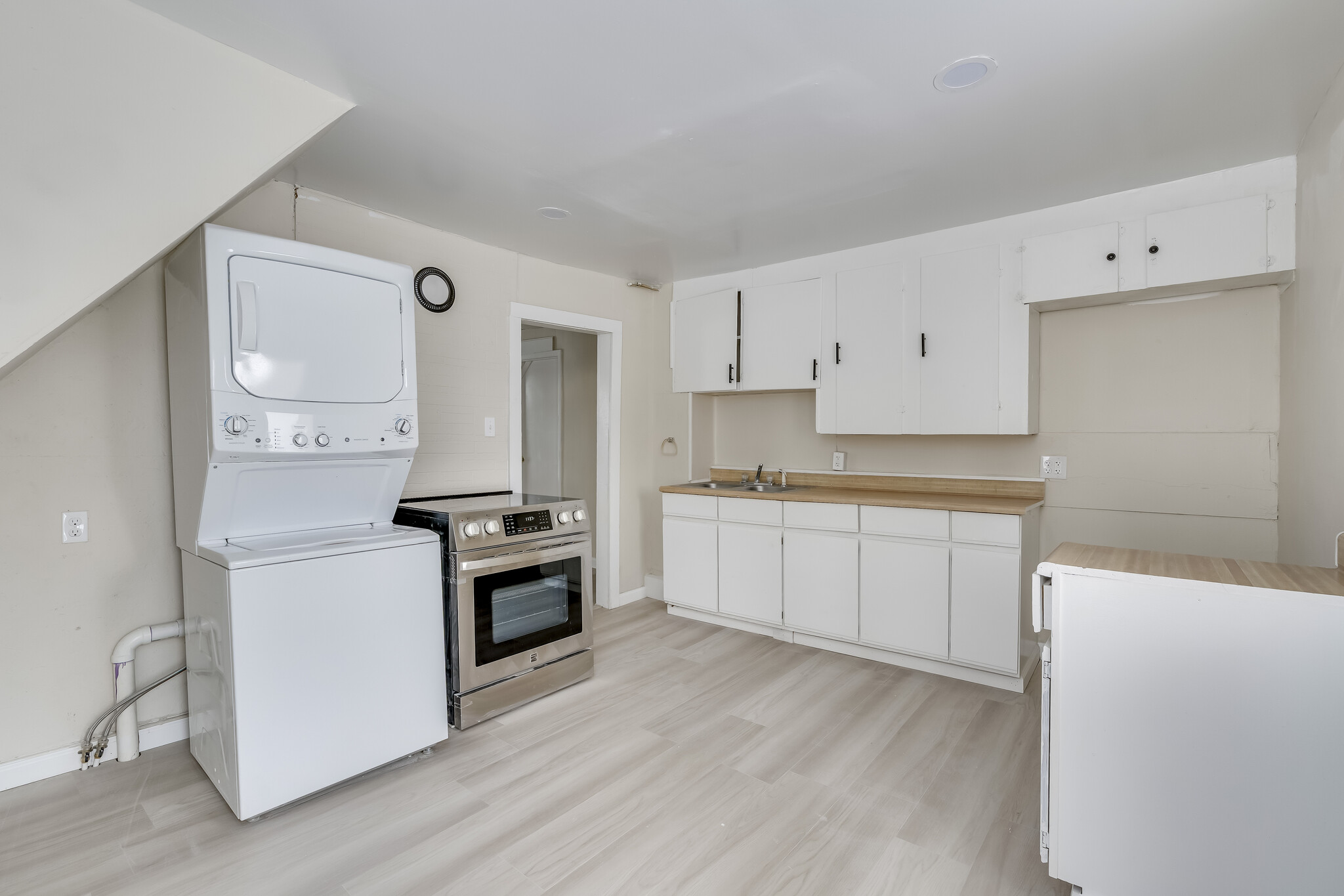 Building Photo - 514 Francis St