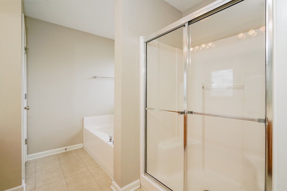 Building Photo - 1727 Buckeye Ct
