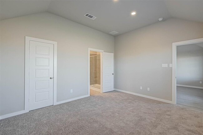 Building Photo - 8154 Royal Breeze Dr