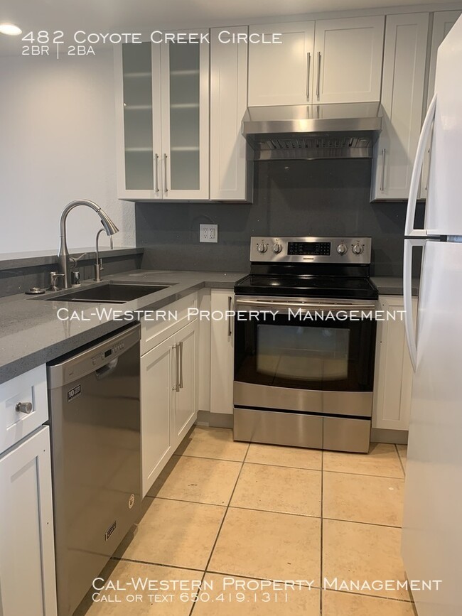 Primary Photo - 482 Coyote Creek Cir