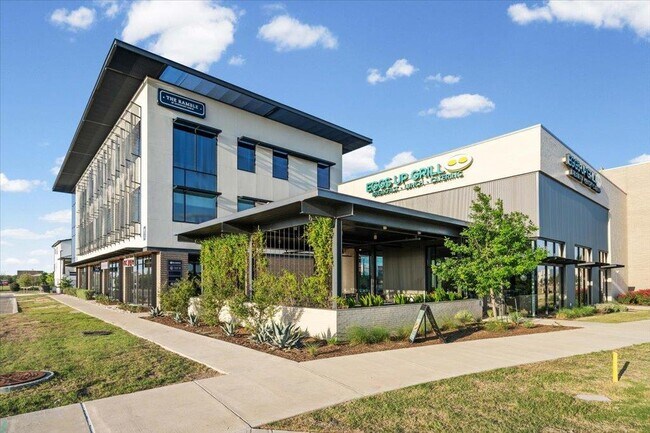 Building Photo - 9015 Cattle Baron Path