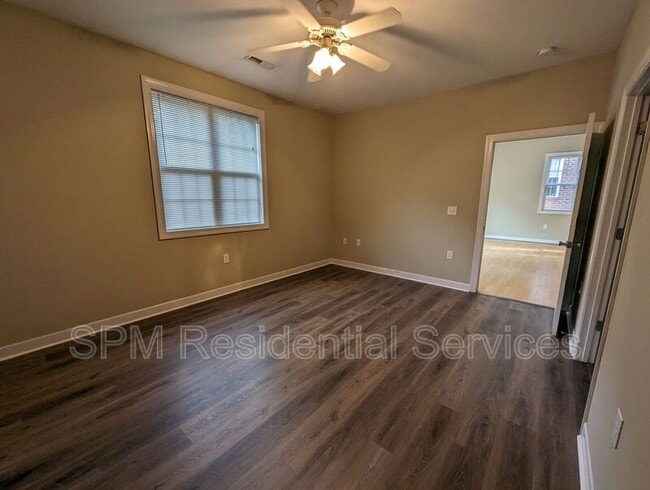 Building Photo - 5334 Christian Dr