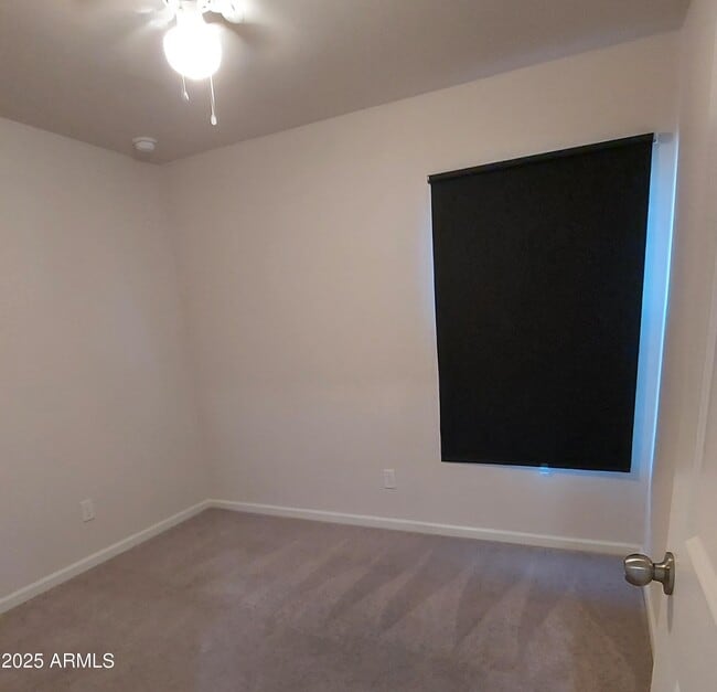 Building Photo - 10128 W Century Dr