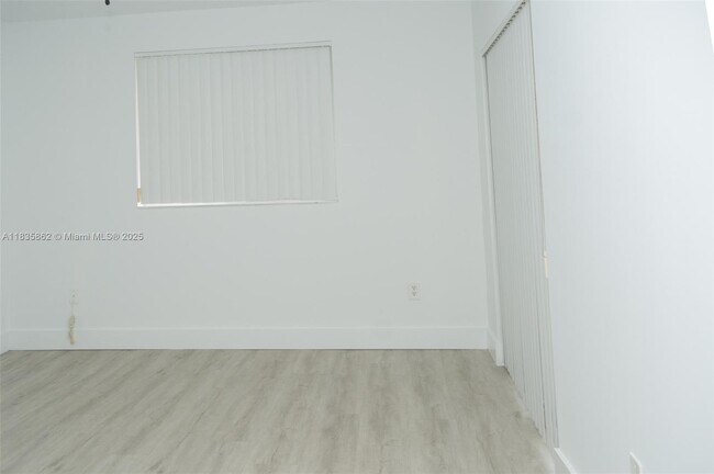 Building Photo - 2600 S University Dr