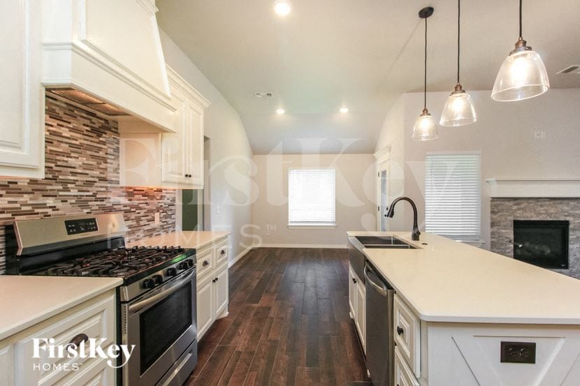 Building Photo - 9212 NW 91st St