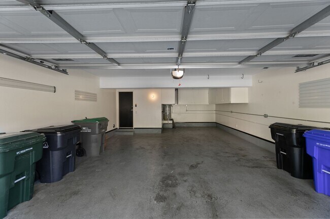 Building Photo - 26820 Marina Point Ln