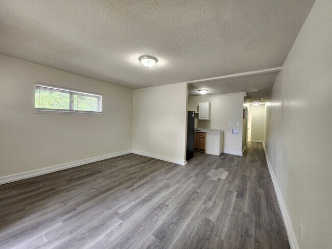 Building Photo - 2201-2203 Gilbert St
