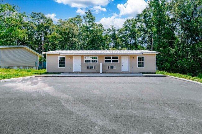 Building Photo - 7513 Old Shell Rd
