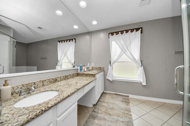 Building Photo - 20923 Moor Lily Ct