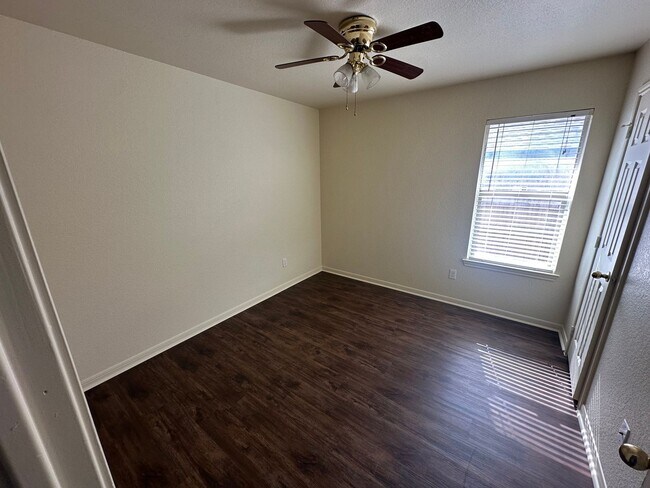 Building Photo - 3112 Baldwin Loop