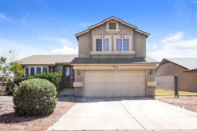 Primary Photo - 6519 N 70th Ave