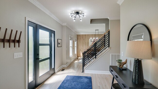 Building Photo - Modern Remodeled 4 Bedroom Rental Home in Brentwood