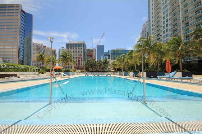 Building Photo - 1 br, 1 bath Condo - 951 Brickell Ave Apt ...