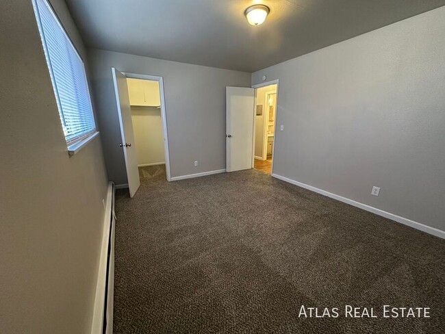 Building Photo - Upgraded 2BR | Prime Location Near Old Col...