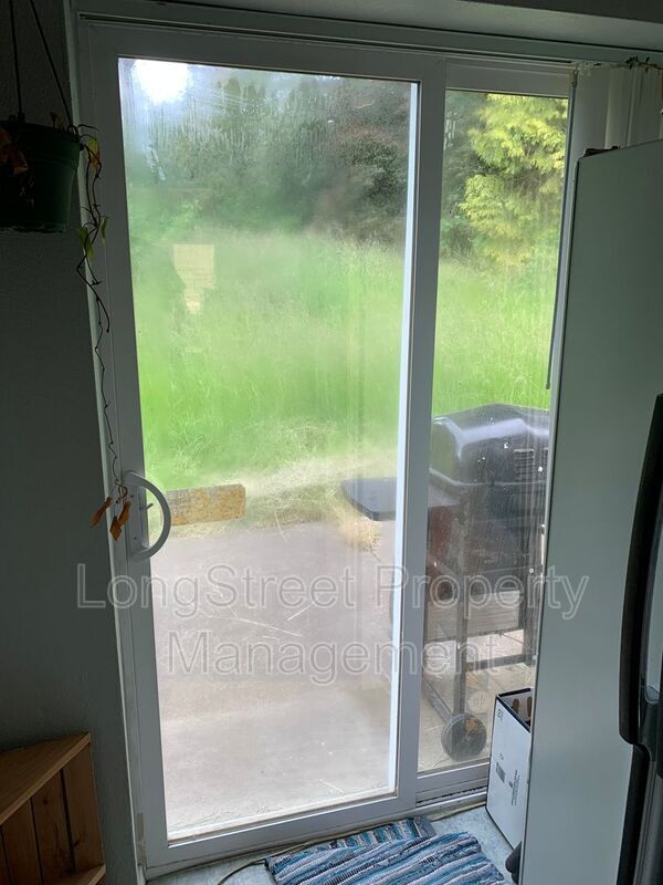 Building Photo - 1012 NW 34th St