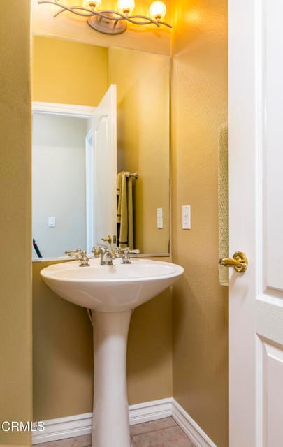 Building Photo - 801 La Vina Ln