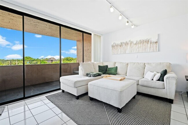 Building Photo - 10500 SW 108th Ave