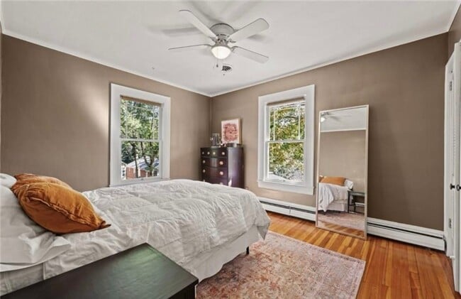 Building Photo - Charming Ardmore home full of character in...