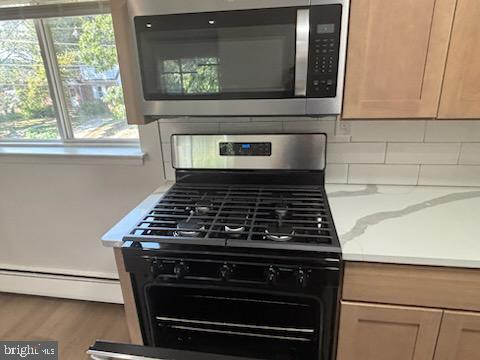 Primary Photo - 2032 Maple Ave