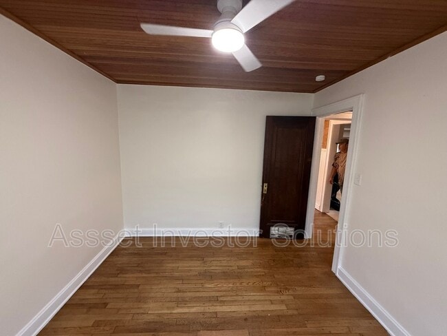 Building Photo - 4132 Eaton St