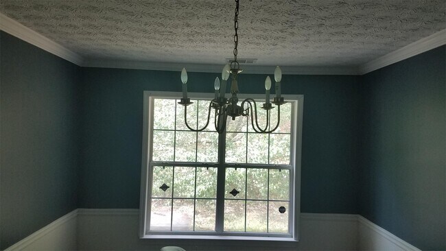 Building Photo - 3000 Havenwood Way