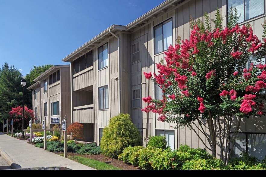 WestWind Apartment Homes 3030 Ordway Dr NW Roanoke VA 24017 Apartment Finder