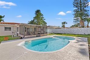 Building Photo - 3555 Belle Vista Dr E