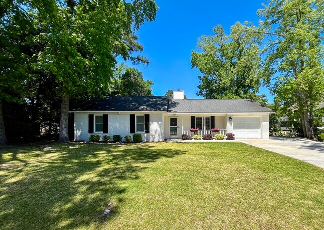 Primary Photo - 1534 Kentwood Cir