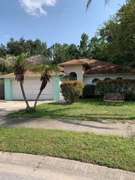 Building Photo - 1044 Henson Ct