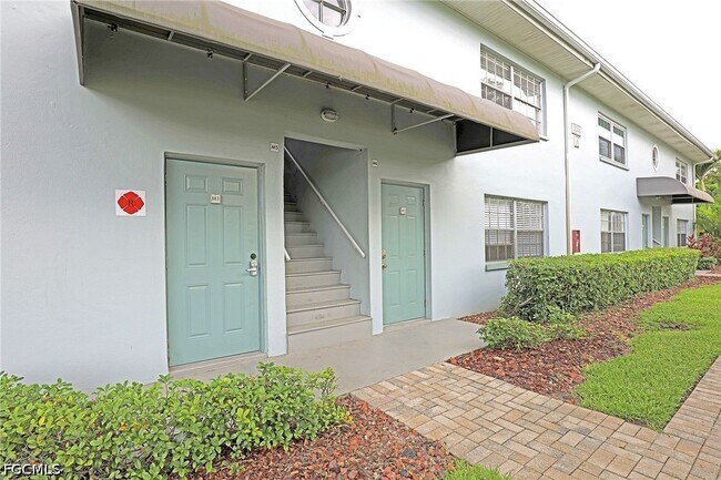 Building Photo - 3344 N Key Dr