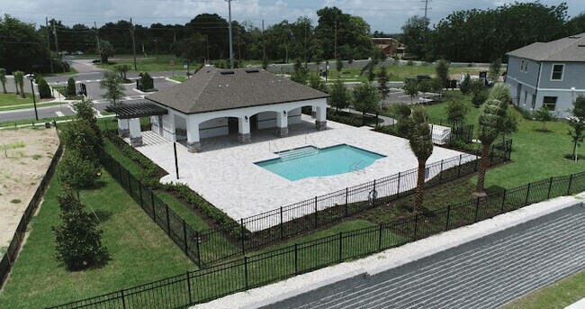 Walkable distance to pool - 215 Smugglers Way