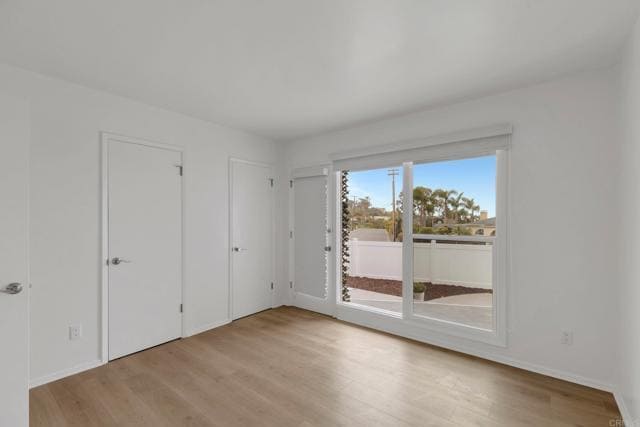 Building Photo - 6490 La Jolla Scenic S Dr