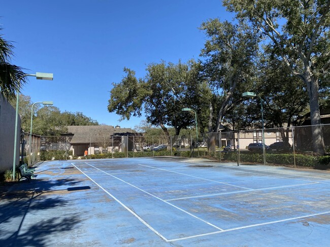 Building Photo - 4034 Dream Oak Pl