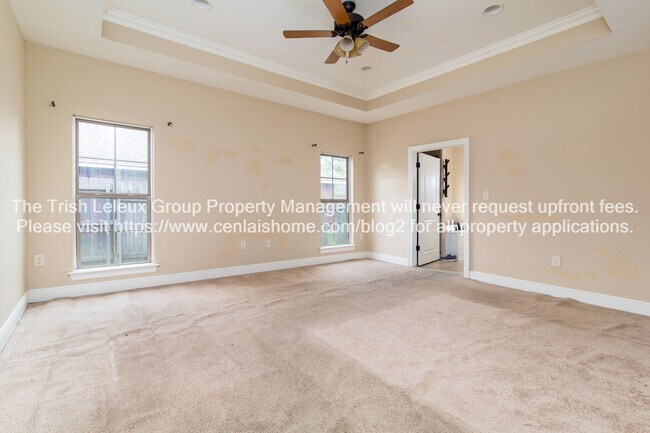Building Photo - 5228 Bluebird Ln