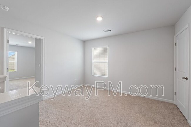 Building Photo - 1429 Deer Hollow Run