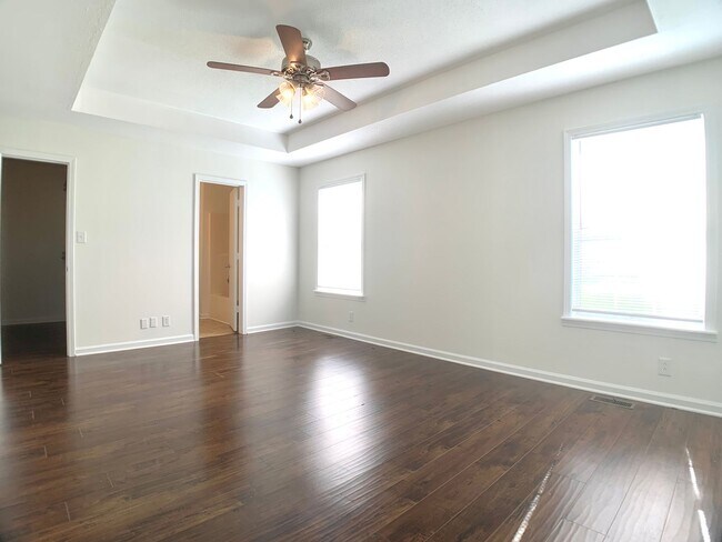 Building Photo - 1404 Marla Ct
