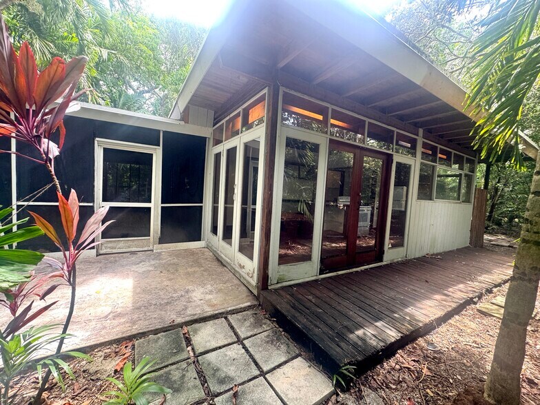 Building Photo - 5958 SW 60th St