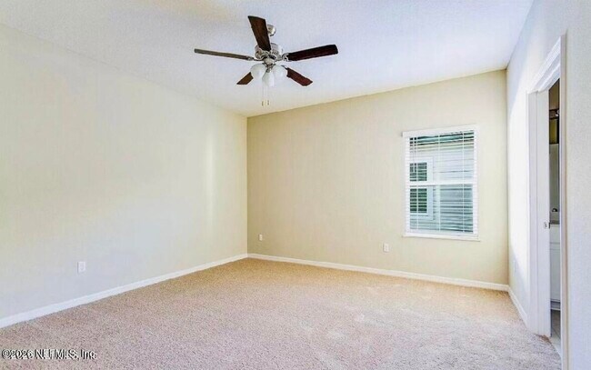 Building Photo - 87 Fellbrook Dr