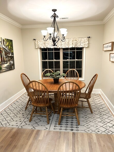 Building Photo - 442 Stanfield Dr