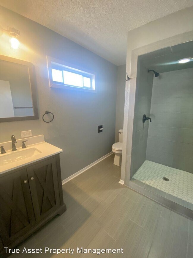 Building Photo - 3 br, 2 bath House - 3506 31st St