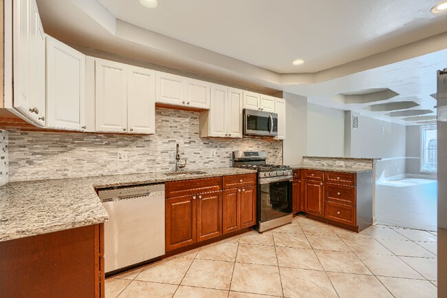 Building Photo - 2514 Jefferson St