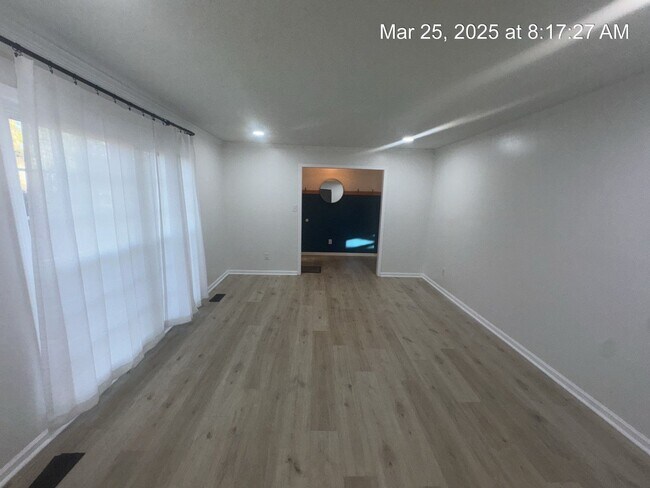 Building Photo - 3806 Airedale Ct