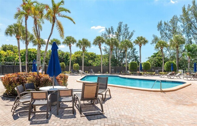 Building Photo - 9941 Costa Del Sol Blvd