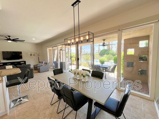Building Photo - 76675 Sandpiper Dr