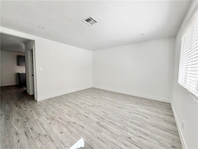 Building Photo - 1720 Cordoba Ln