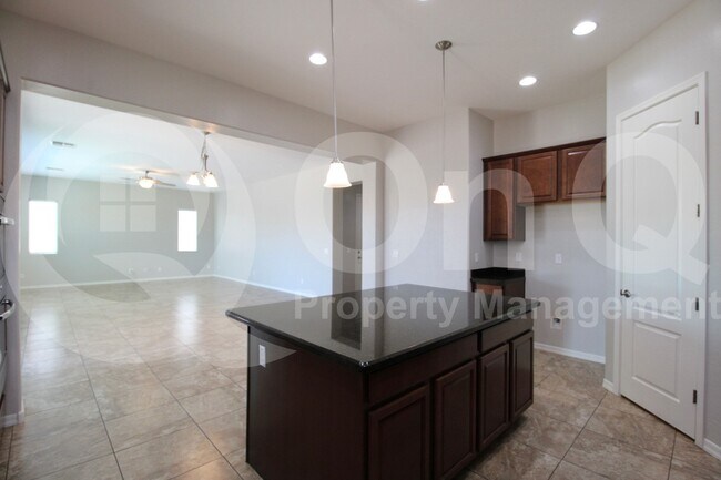 Building Photo - 4167 E Glacier Pl