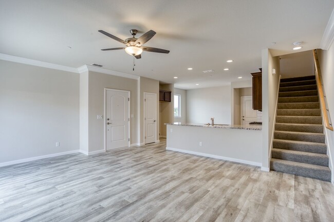 Building Photo - 828 Mission De Oro Dr