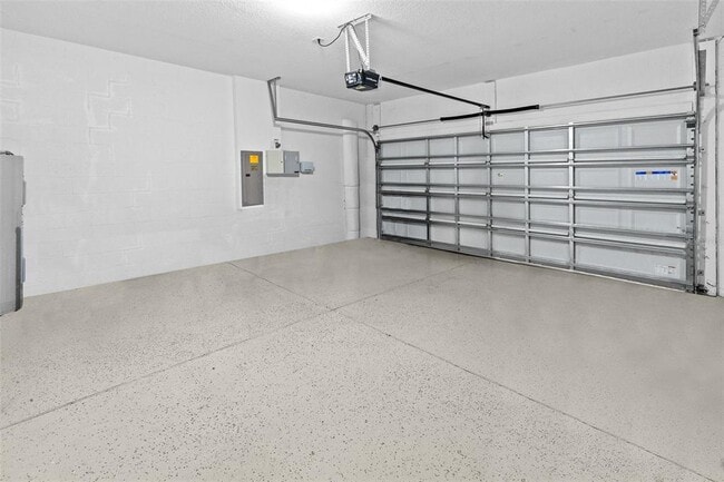 Building Photo - 1099 Multiflora Lp